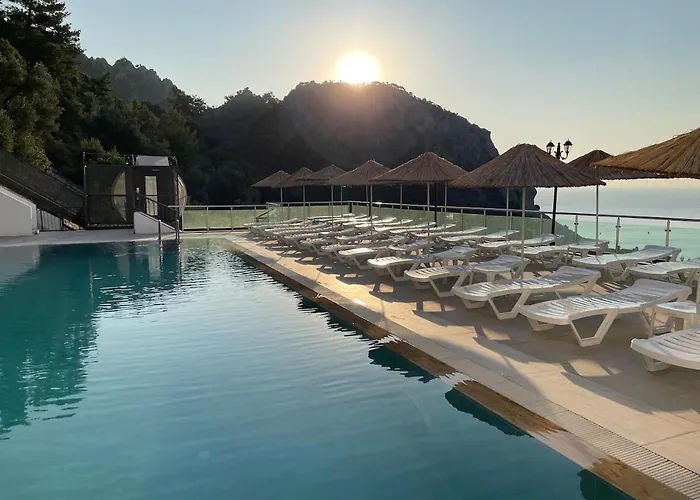 Welcome To The Paradise Of The Aegean * מרמריס