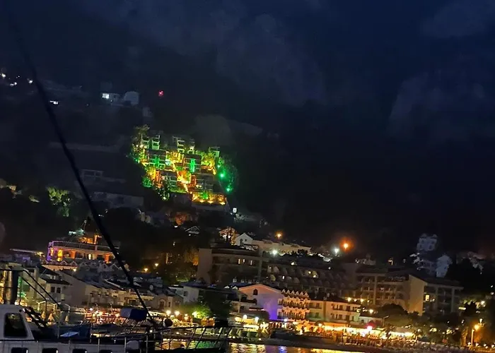 Welcome To The Paradise Of The Aegean מרמריס